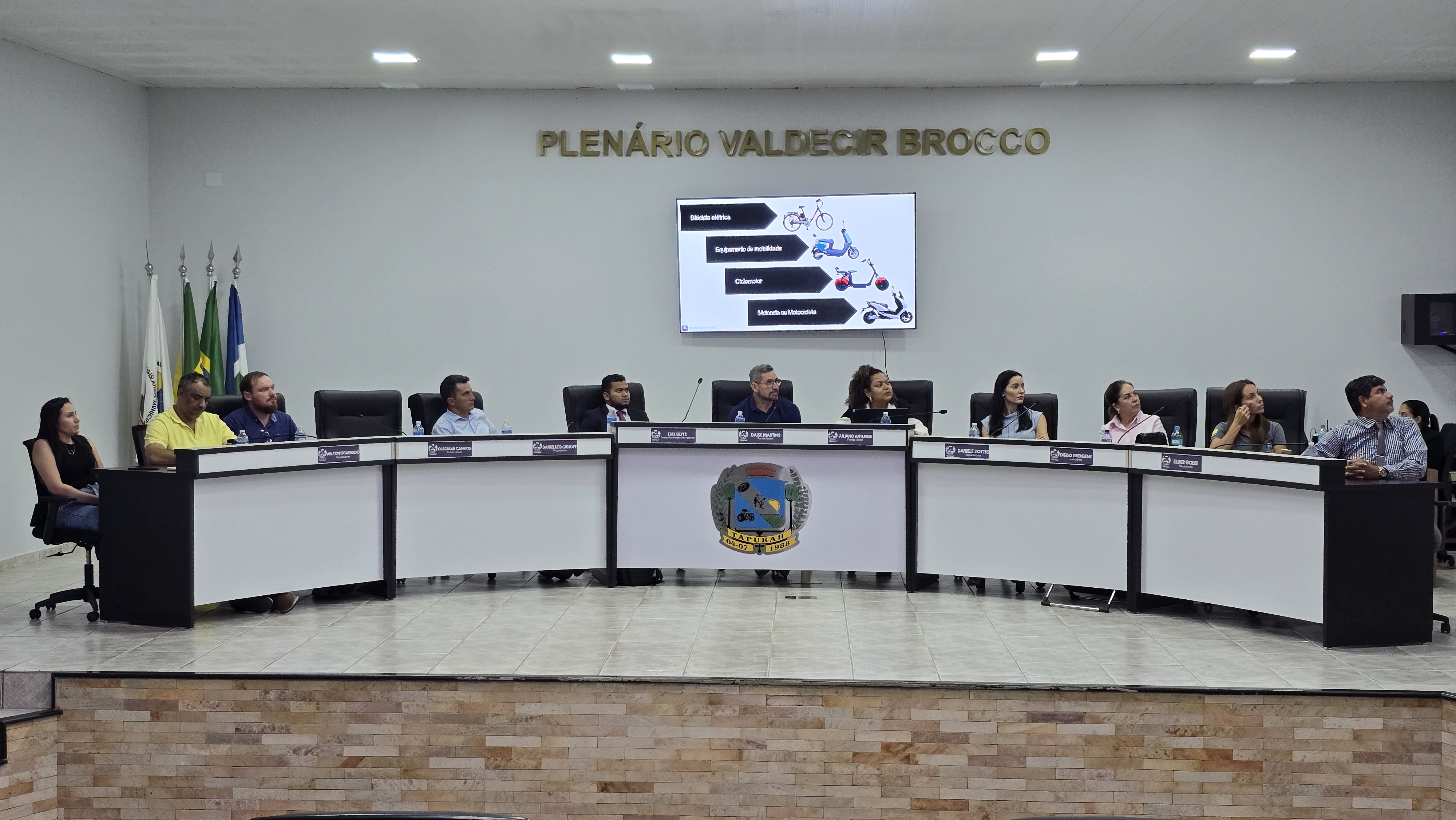 Audiência pública debate regulamentação de veículos autopropelidos em Tapurah